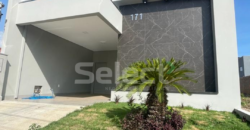 Casa no condomínio Vila Segura