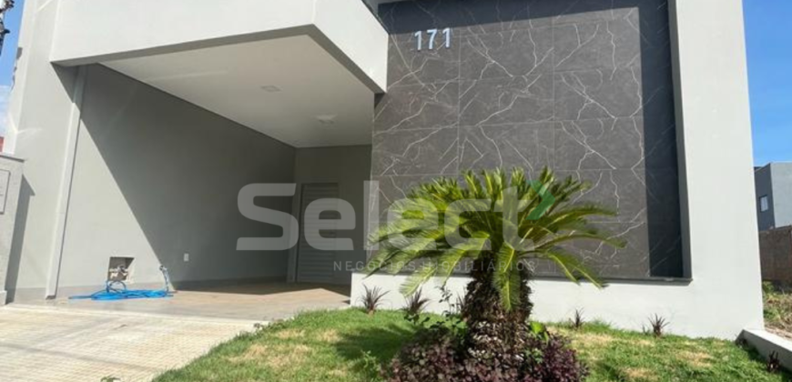 Casa no condomínio Vila Segura