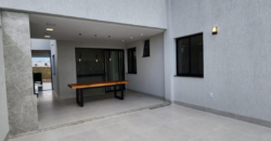 Casa no condomínio Vila Segura