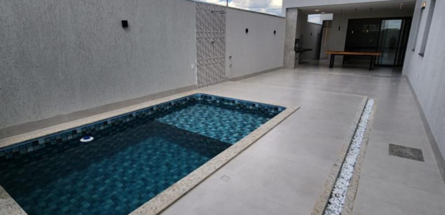 Casa no condomínio Vila Segura