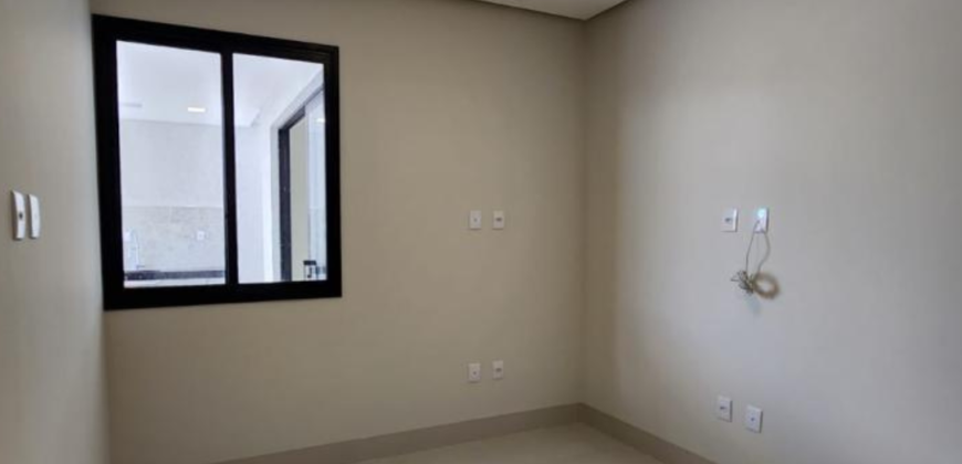 Casa no condomínio Vila Segura