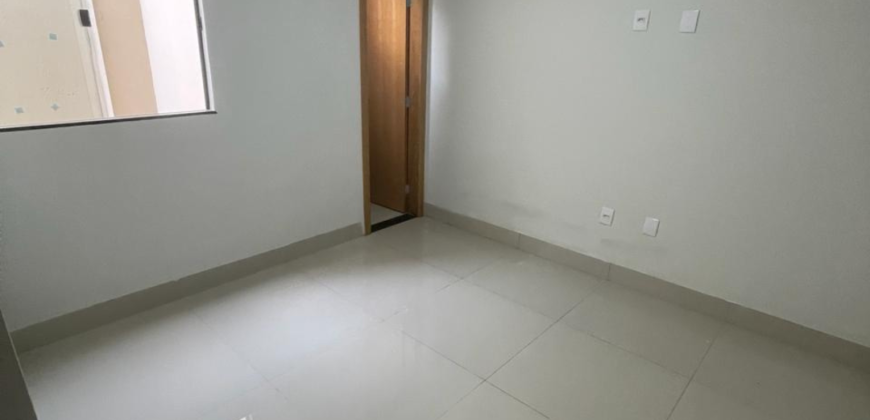 Casa a venda no bairro Carmelo