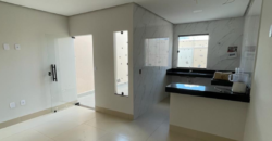 Casa a venda no bairro Carmelo