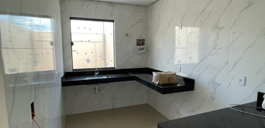 Casa a venda no bairro Carmelo