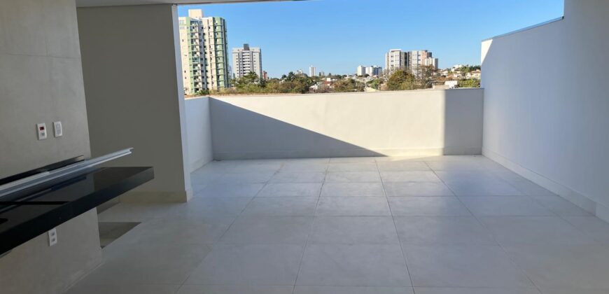 Cobertura à venda no Bairro Ibituruna