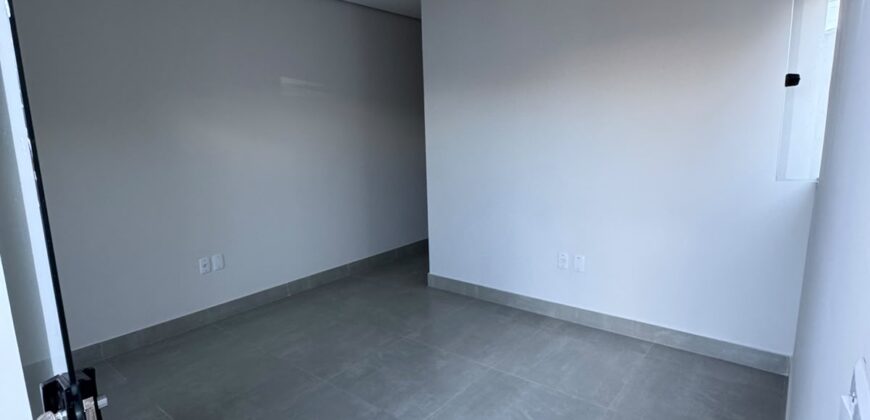 CASA À VENDA – Bairro Novo Primavera