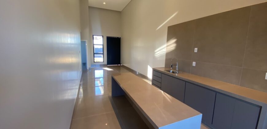CASA DE ALTO PADRÃO À VENDA – Condomínio Vila Segura