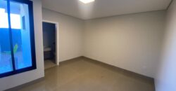 CASA DE ALTO PADRÃO À VENDA – Condomínio Vila Segura