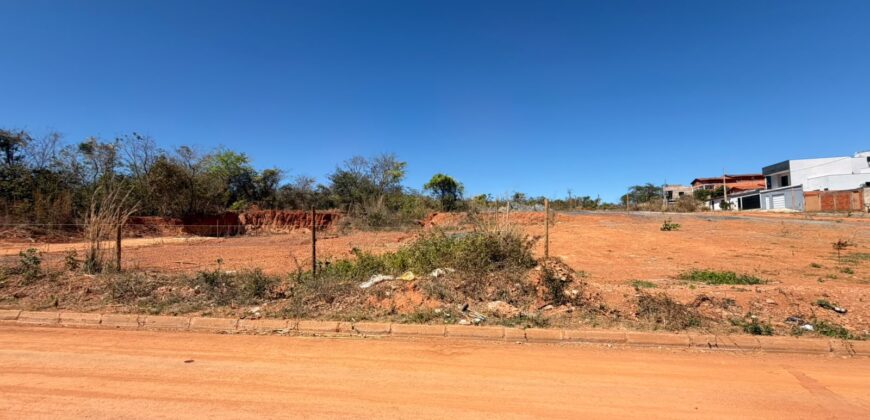LOTES À VENDA – Bairro Carmelo