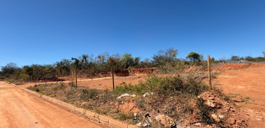 LOTES À VENDA – Bairro Carmelo