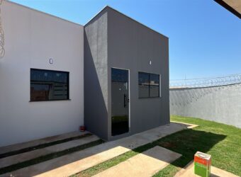 CASA À VENDA – Bairro Novo Primavera