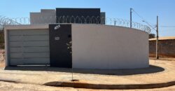CASA À VENDA – Bairro Novo Primavera