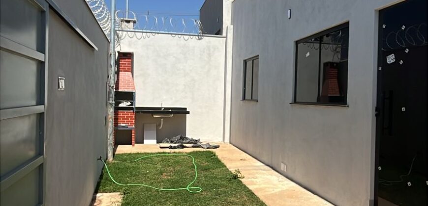 CASA À VENDA – Bairro Novo Primavera
