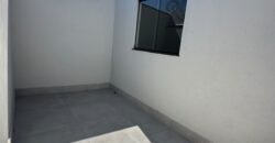 CASA À VENDA – Jardim Olímpico