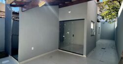CASA À VENDA – Bairro Novo Delfino