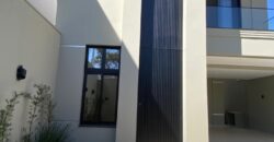 CASA NEO CLÁSSICA À VENDA – Bairro Ibituruna
