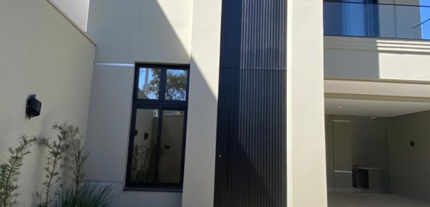 CASA NEO CLÁSSICA À VENDA – Bairro Ibituruna