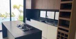 CASA NEO CLÁSSICA À VENDA – Bairro Ibituruna