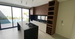 CASA NEO CLÁSSICA À VENDA – Bairro Ibituruna