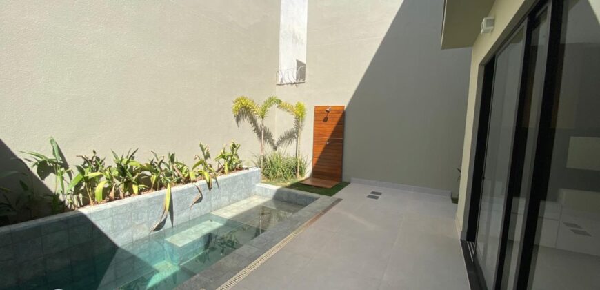 CASA NEO CLÁSSICA À VENDA – Bairro Ibituruna