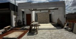 CASA À VENDA – Condomínio Vila Segura