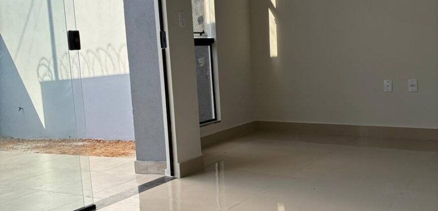 CASA À VENDA – Bairro Vila Sion