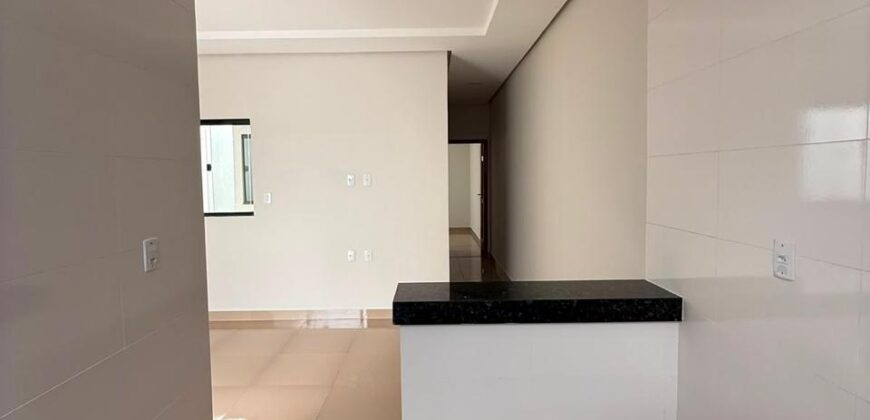 CASA À VENDA – Bairro Jardim Olímpico