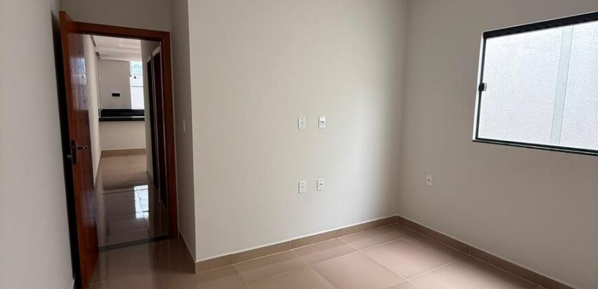 CASA À VENDA – Bairro Jardim Olímpico