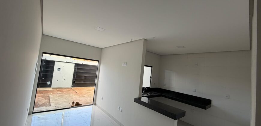 CASA À VENDA – Bairro Independência