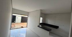 CASA À VENDA – Bairro Independência