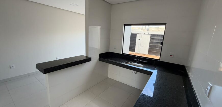 CASA À VENDA – Bairro Independência