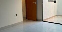 CASA À VENDA – Bairro Jardim Olímpico
